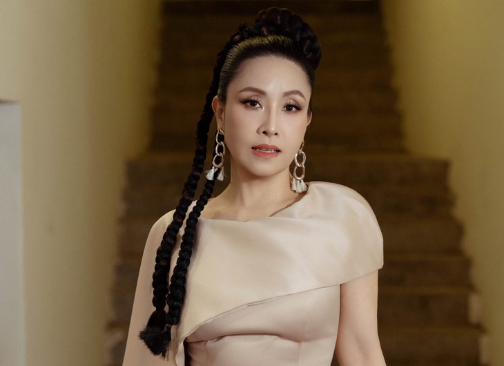 Danh hài Kiều Oanh mua hàng online nhận về hai cục đá - Ảnh 1.