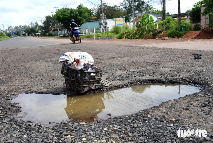 Dân than dự án nâng cấp, mở rộng ĐT 753 nối cầu Mã Đà thi công chậm, nhiều tai nạn xảy ra - Ảnh 8.