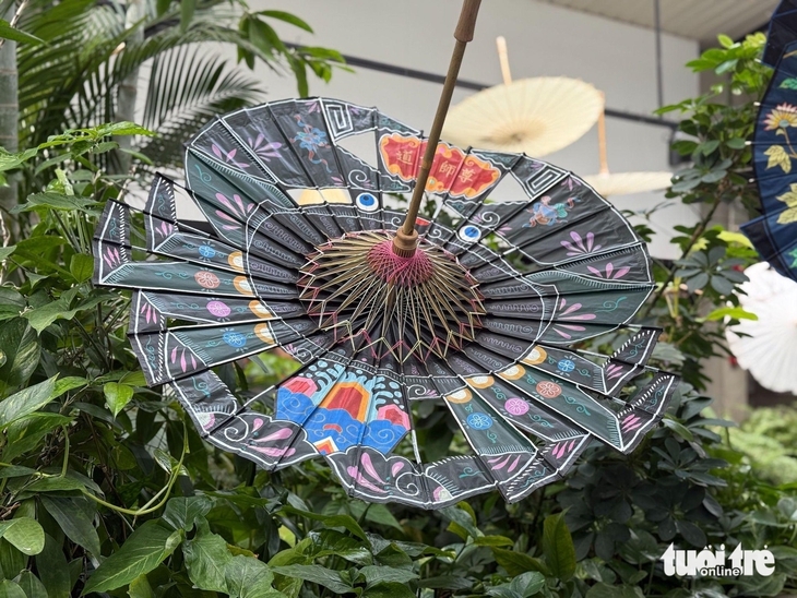 'Những thiên hình vạn trạng' của lọng bướm dưới bàn tay nghệ sĩ trẻ - Ảnh 4.