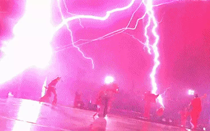 G-DRAGON 'cháy vé' concert Hàn Quốc trong 8 phút, khép lại World tour lịch sử - Ảnh 3.