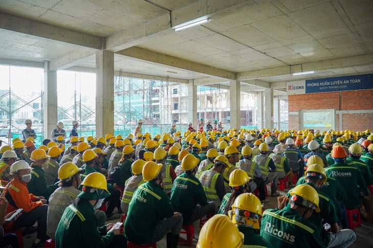 Novaland tăng tốc bàn giao hơn 550 sổ hồng cho cư dân The Sun Avenue - Ảnh 5.