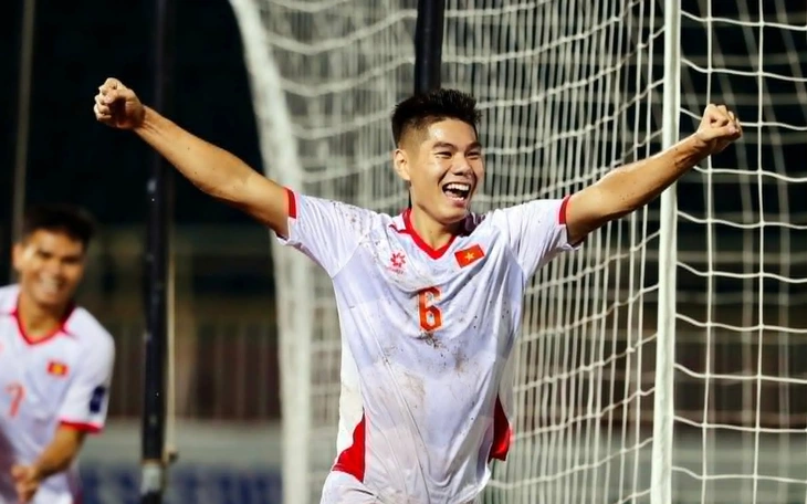 Tuyển U22 Việt Nam gây sốc tại Trung Quốc - Ảnh 3.