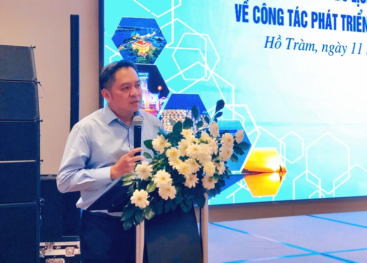 Hồ Tràm - Ảnh 1.