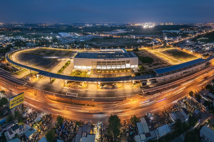 Học tập và làm theo tư tưởng, đạo đức, phong cách Hồ Chí Minh qua ảnh - Ảnh 7.