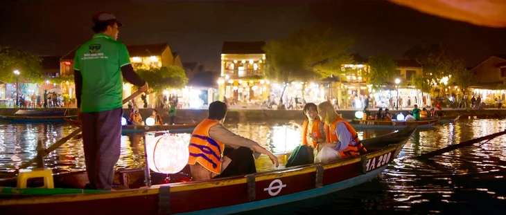 As You Stood By - Ảnh 3.