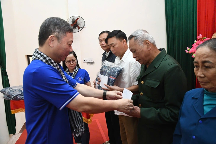 gia đình chính sách - Ảnh 1.