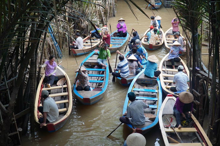 Độc đáo mô hình nuôi trai nước ngọt lấy ngọc kết hợp du lịch trên cù lao Thới Sơn - Ảnh 7.