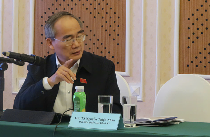 Cần hỗ trợ cả phụ nữ sinh đủ hai con sau 35 tuổi - Ảnh 2.