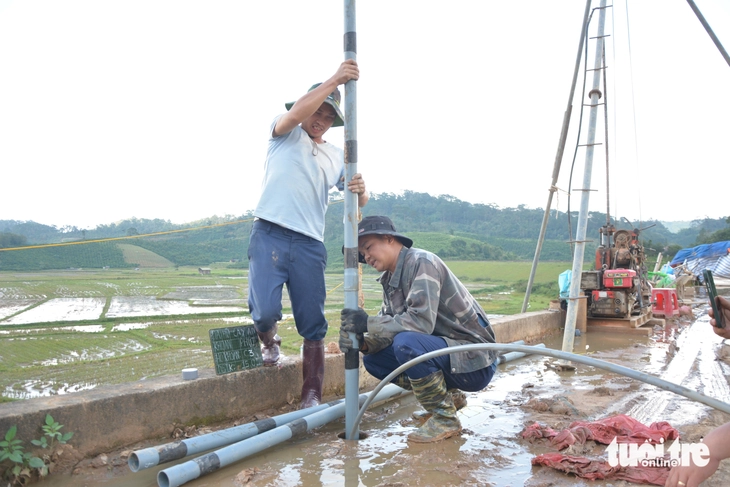 'Giải cứu' hồ chứa nước ở Tà Năng có nguy cơ vỡ đập - Ảnh 3.