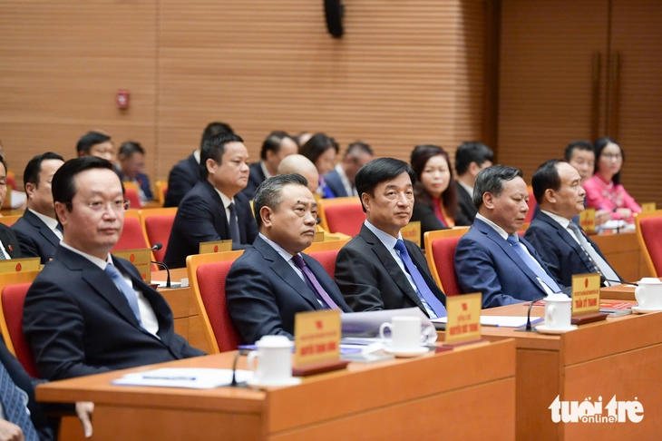 Ông Nguyễn Đức Trung làm Chủ tịch UBND TP Hà Nội - Ảnh 2.