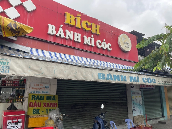 Sở An toàn thực phẩm TP.HCM lên tiếng sau vụ ngộ độc bánh mì: Nguyên liệu tiềm ẩn nguy cơ ngộ độc - Ảnh 1.