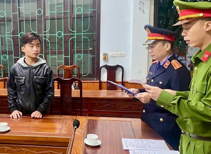 Bắt nam sinh lớp 11 đánh học sinh lớp 9 tử vong - Ảnh 1.