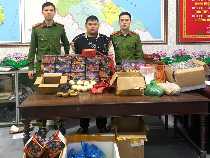 pháo nổ - Ảnh 1.