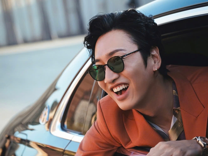 Lee Kwang Soo - Ảnh 4.