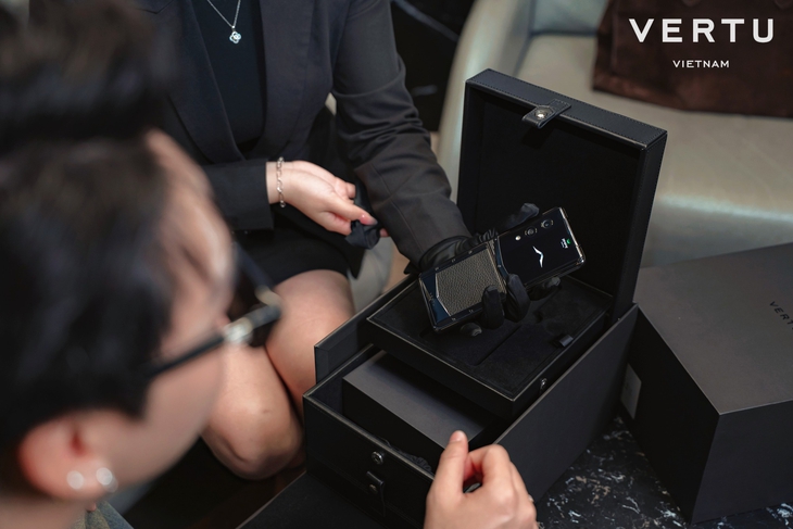 Vertu - Ảnh 1.