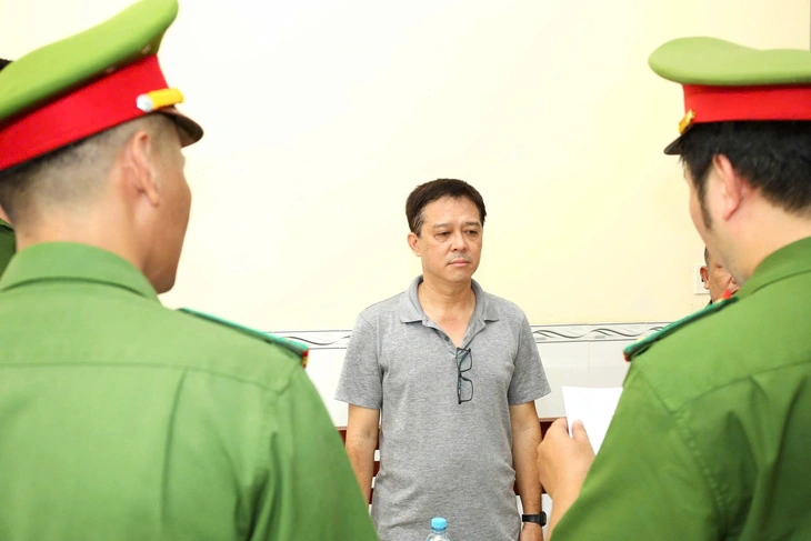 Khởi tố, bắt tạm giam 3 cựu cán bộ ngân hàng vi phạm quy định cho vay - Ảnh 2.