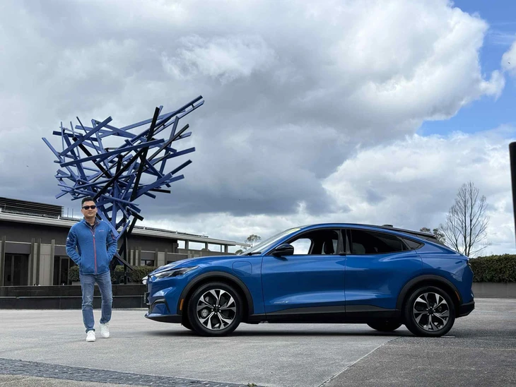 Ford Mustang Mach-E - Ảnh 4.