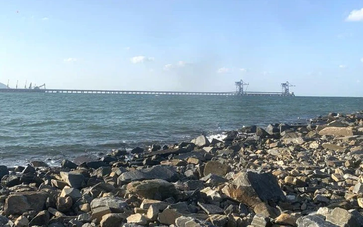 Thi thể trôi dạt vào kè đá Vũng Áng là người gieo mình xuống cầu Bến Thủy để lại tâm tư đẫm nước mắt - Ảnh 3.