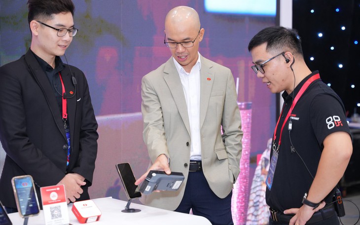 Techcombank - Nghệ thuật chuyển đổi là xây dựng một ngân hàng không ngừng đổi mới - Ảnh 3.