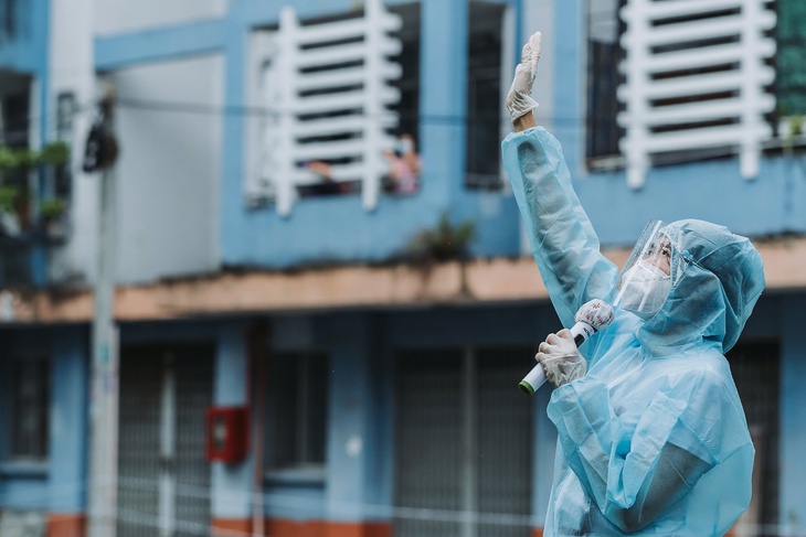 Nhiếp ảnh gia kể chuyện đồng lòng vượt qua đại dịch - Ảnh 5. Nhiếp ảnh gia kể chuyện đồng lòng vượt qua đại dịch COVID-19 - Ảnh 5.