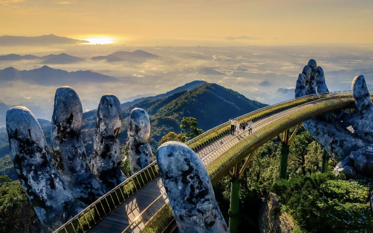 Đà Nẵng muốn Thuỵ Sĩ hỗ trợ phát triển công nghiệp công nghệ cao, giao thông thông minh - Ảnh 3.