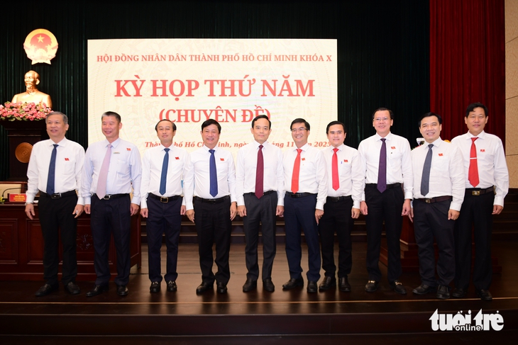 Khai mạc kỳ họp chuyên đề HĐND TP.HCM, xem xét công tác nhân sự - Ảnh 4. TP.HCM - Ảnh 4.
