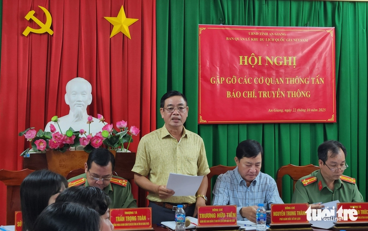 Vì sao phường đề nghị đặt lại trạm soát vé vào cúng Bà Chúa Xứ núi Sam? - Ảnh 4.