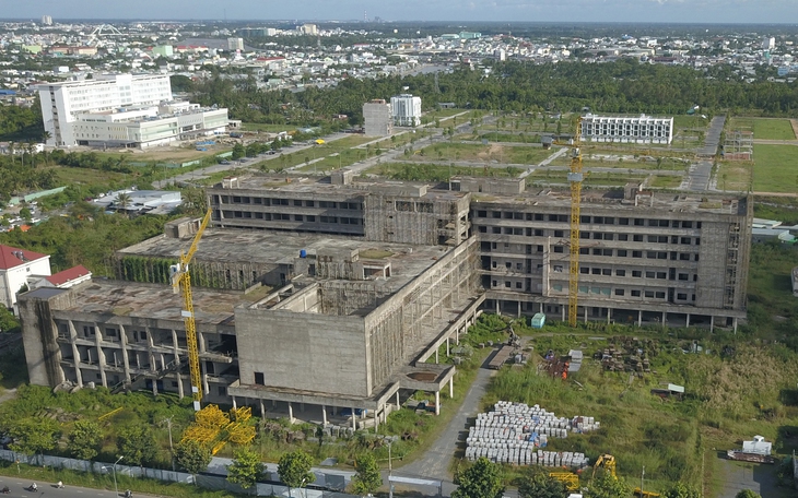 Kích hoạt 'điểm nghẽn' các công trình bất động của Tây Đô - Ảnh 1.