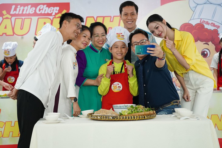 ‘Đầu Bếp Nhí’ tiếp tục khuấy động trường quay bằng năng lượng tuổi thơ- Ảnh 6. ‘Đầu Bếp Nhí’ tiếp tục khuấy động trường quay bằng năng lượng tuổi thơ- Ảnh 6.