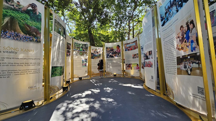 Cục trưởng Xuân Bắc, ca sĩ Hồ Ngọc Hà chấm giải thưởng Hành động vì cộng đồng năm 2025 - Ảnh 4.