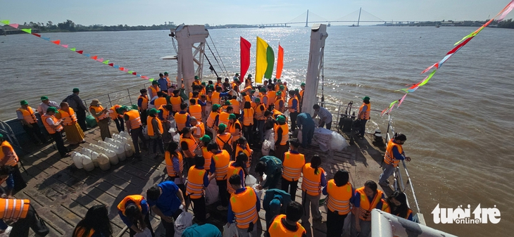 thả cá - Ảnh 3.