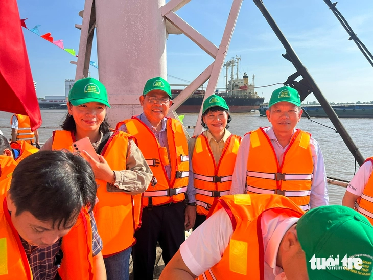 thả cá - Ảnh 5.