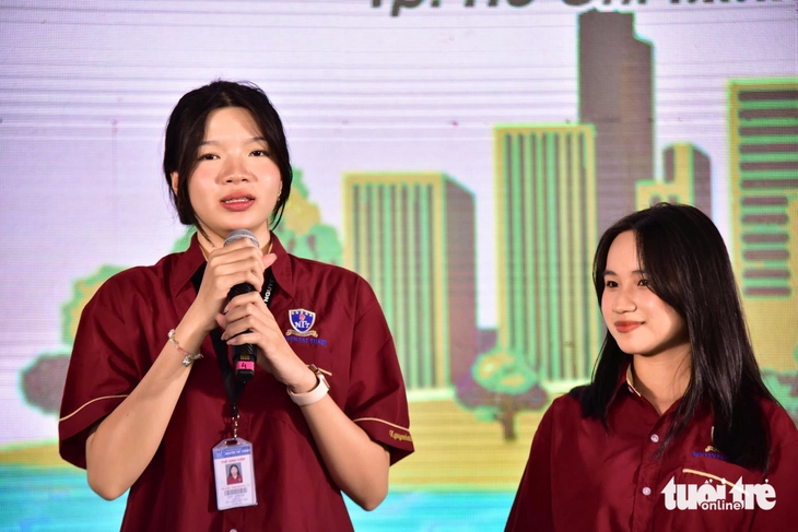 Sinh viên truyền thông tìm hiểu quy trình tổ chức Ngày hội Việt Nam Xanh của báo Tuổi Trẻ- Ảnh 6. Sinh viên truyền thông tìm hiểu quy trình tổ chức Ngày hội Việt Nam Xanh của báo Tuổi Trẻ- Ảnh 6.