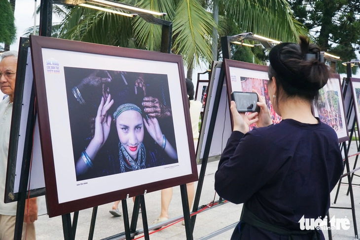 Ngắm sắc màu 54 dân tộc Việt Nam qua ảnh - Ảnh 6. dân tộc Việt Nam - Ảnh 6.