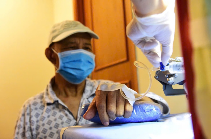 Bệnh ung thư tại Việt Nam gia tăng, cần mở rộng tầm soát và chuẩn bị nguồn lực điều trị - Ảnh 1.