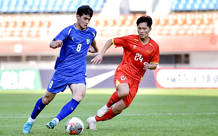 U22 Việt Nam thiếu may mắn khi thua U22 Uzbekistan - Ảnh 4.