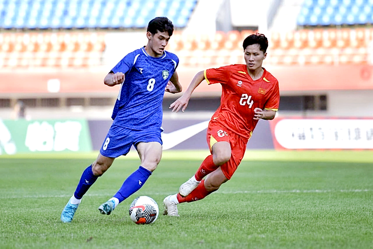 Bỏ lỡ cơ hội, U22 Việt Nam thua đáng tiếc Uzbekistan - Ảnh 1.