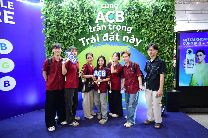 Độc đáo bút chì hạt mầm, túi tái chế từ lưới đánh cá tại Ngày hội Việt Nam Xanh 2025 - Ảnh 4.