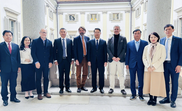 Đà Nẵng muốn Thụy Sĩ hỗ trợ phát triển công nghiệp công nghệ cao, giao thông thông minh - Ảnh 1.