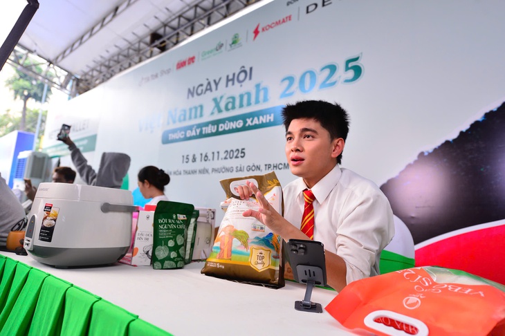 Xem livestream mua sản phẩm xanh, thân thiện môi trường- Ảnh 2. Xem livestream mua sản phẩm xanh, thân thiện môi trường - Ảnh 2.