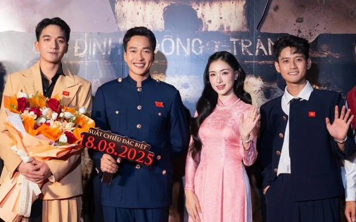 'Mưa đỏ' đạt 1 triệu lượt xem sau một ngày chiếu miễn phí - Ảnh 2.