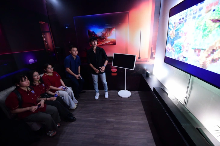 Tìm hiểu công nghệ chiếu sáng thông minh, tiết kiệm tại ngày hội Việt Nam Xanh- Ảnh 2. Việt Nam xanh - Ảnh 2.