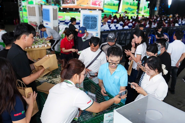 Hơn 20.000 lượt người tham dự Ngày hội Việt Nam Xanh 2025- Ảnh 9. Việt Nam Xanh - Ảnh 9.