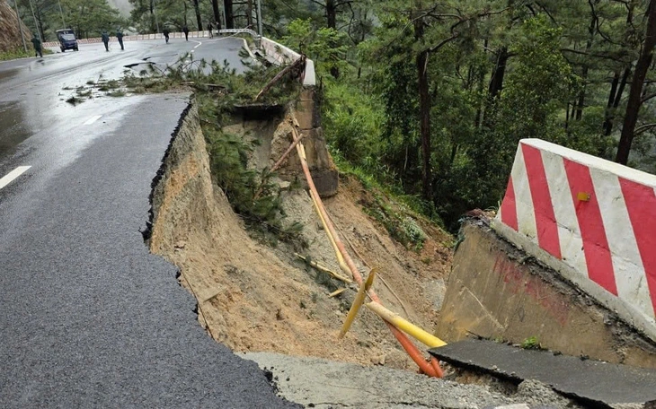 Lời kể của nạn nhân thoát chết vụ tai nạn xe khách trên đèo Khánh Lê - Ảnh 3.