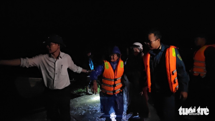 chủ tịch xã - Ảnh 6.