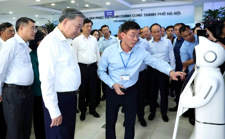 Công tác cán bộ: 'Có vào có ra, có lên có xuống' - Ảnh 1. Công tác cán bộ: 'Có vào có ra, có lên có xuống' - Ảnh 1.