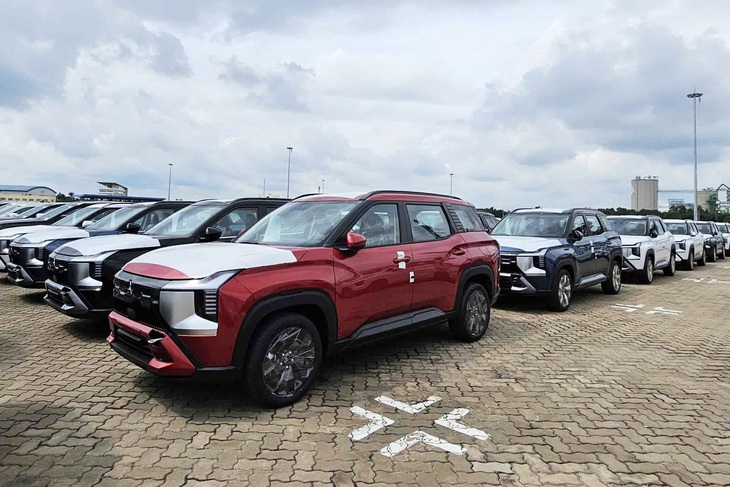 Xe xăng bán chạy nhất Việt Nam tháng 10: Top 2 đều của thương hiệu này!- Ảnh 7. Mitsubishi - Ảnh 7.