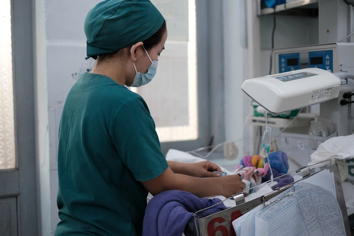 'Chiến binh 600 gram' và hành trình trở về từ ranh giới sự sống - Ảnh 1.