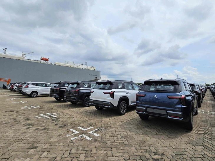 Mitsubishi Destinator chốt ra mắt Việt Nam ngày 1/12: Có thể có 2 bản, ADAS, đấu CX-5 bằng 3 hàng ghế như Santa Fe- Ảnh 5. Mitsubishi Destinator - Ảnh 5.