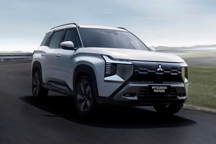 Mitsubishi Destinator chốt ra mắt Việt Nam ngày 1/12: Có thể có 2 bản, ADAS, đấu CX-5 bằng 3 hàng ghế như Santa Fe- Ảnh 8. Mitsubishi Destinator - Ảnh 8.